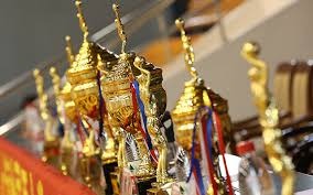 意大利诺首次战胜孔蒂，博洛尼亚终结主场对那不勒斯6场不胜