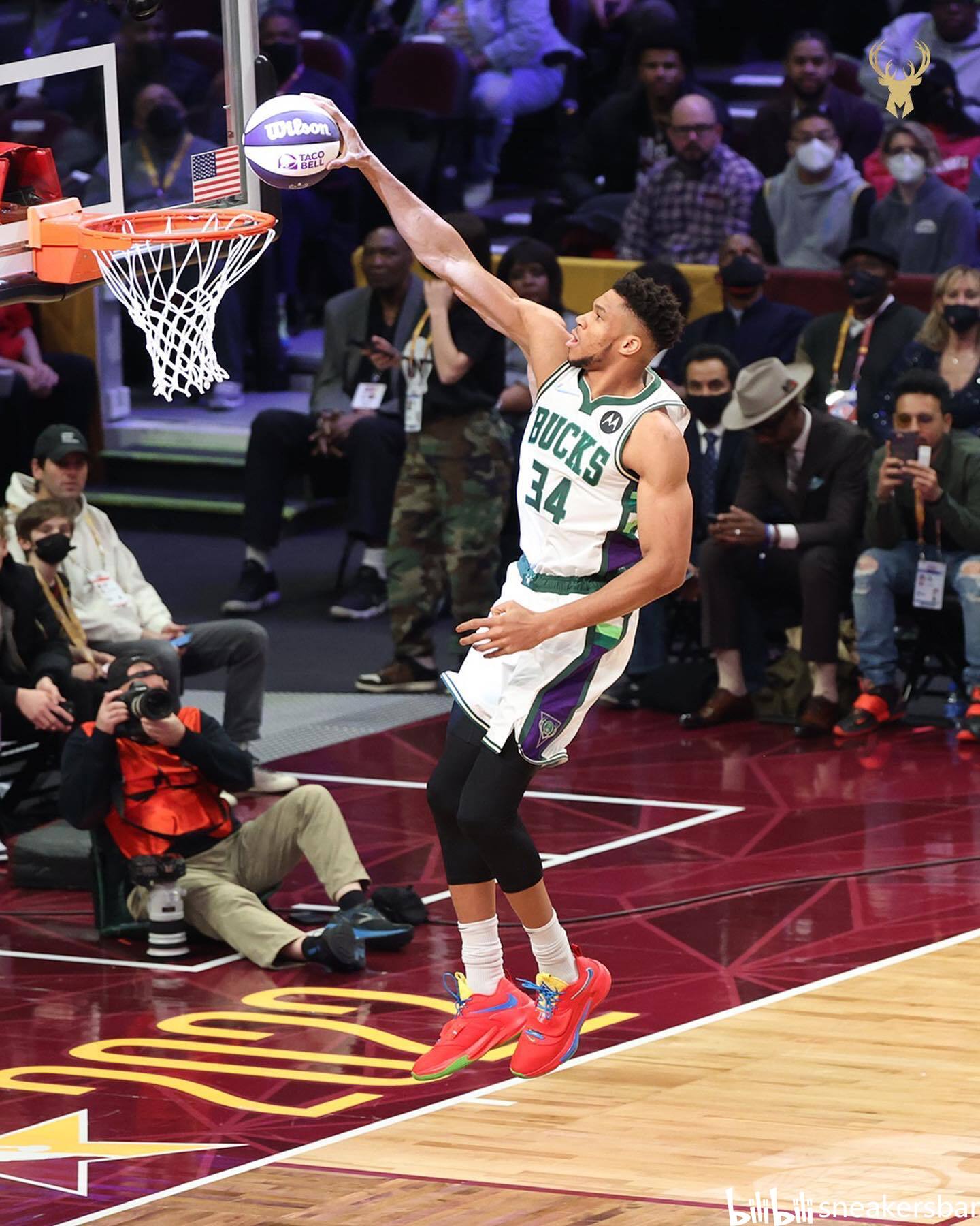 利用数据模 利用数据模