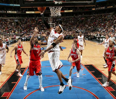 对任何一名 对任何一名